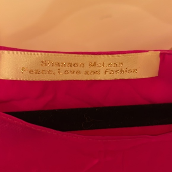 Shannon McLean 100% silk fuschia long sleeve top not worn - Picture 5 of 5